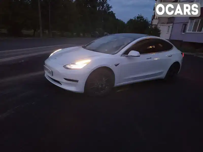 Седан Tesla Model 3 2020 null_content л. Автомат обл. Хмельницька, Шепетівка - Фото 1/13