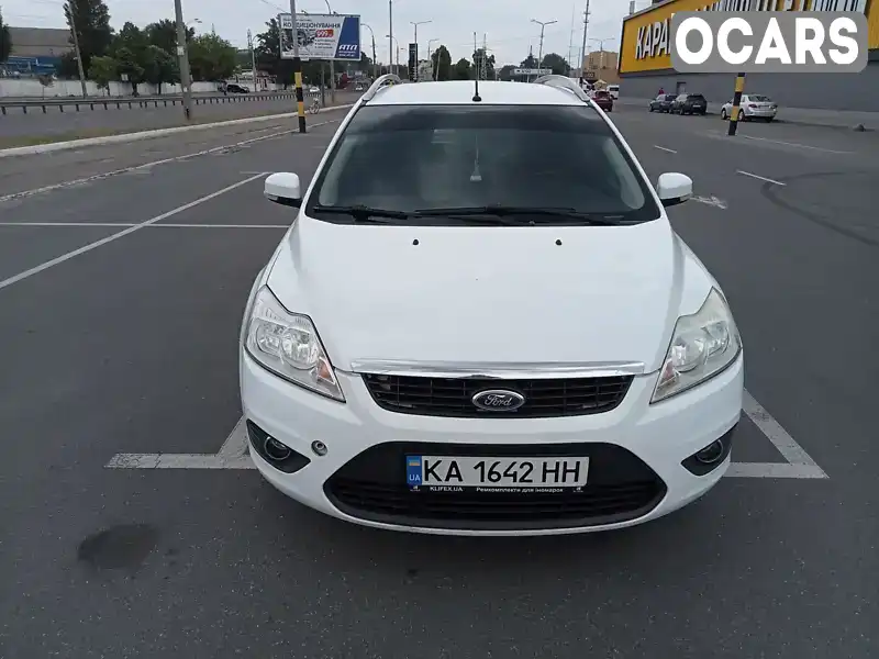 Універсал Ford Focus 2010 1.6 л. обл. Київська, Київ - Фото 1/13