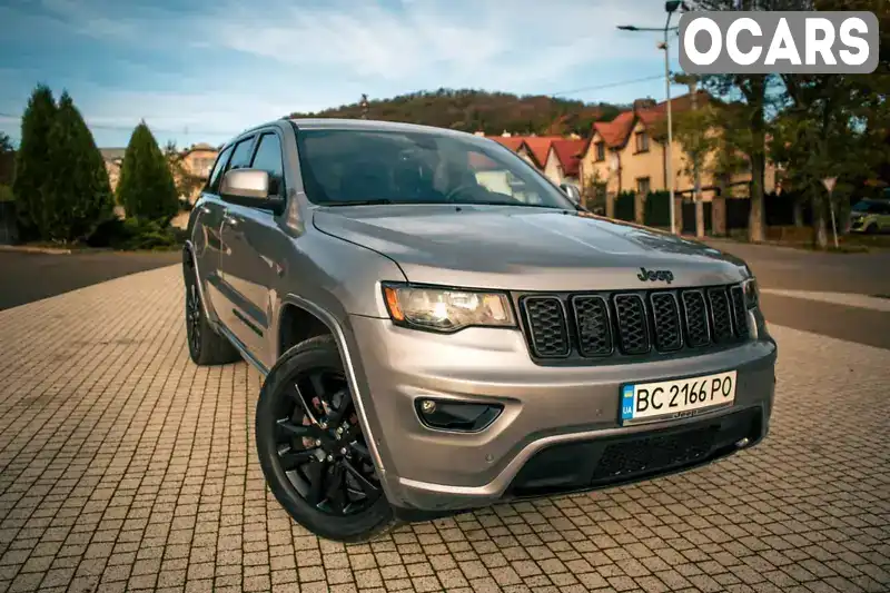 Внедорожник / Кроссовер Jeep Grand Cherokee 2018 3.6 л. Автомат обл. Львовская, Львов - Фото 1/21