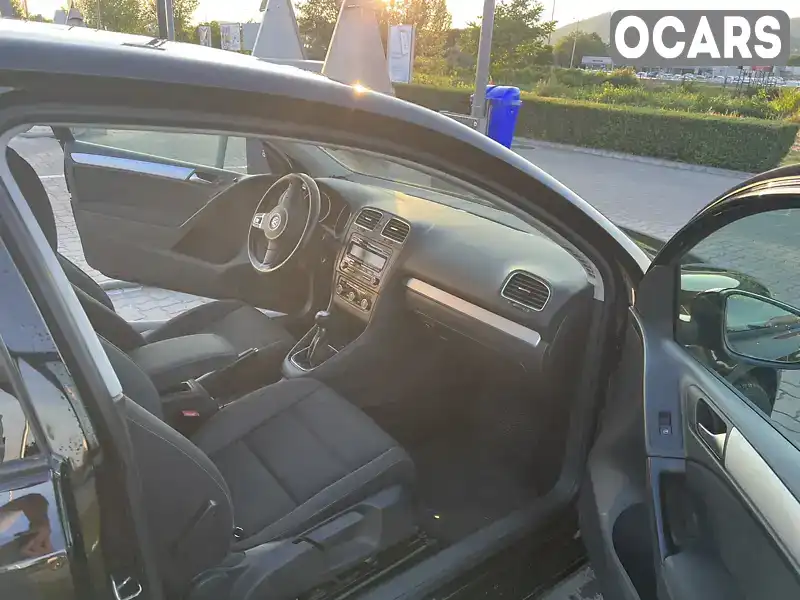 Хетчбек Volkswagen Golf 2010 1.2 л. Ручна / Механіка обл. Закарпатська, Виноградів - Фото 1/8