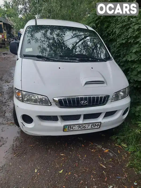 Мінівен Hyundai H 200 2006 2.5 л. Ручна / Механіка обл. Львівська, Львів - Фото 1/15