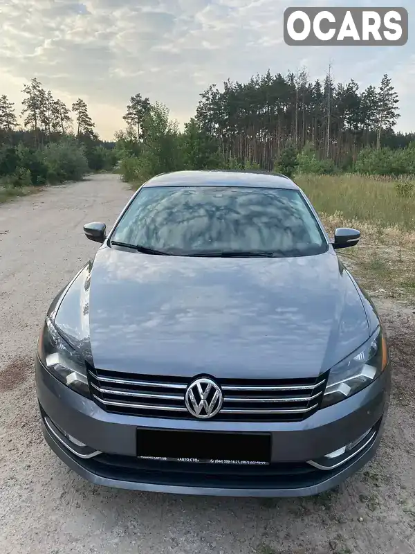 Седан Volkswagen Passat 2015 1.8 л. Автомат обл. Київська, Ірпінь - Фото 1/16