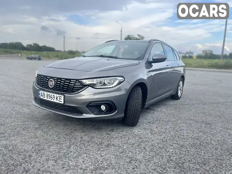 Хетчбек Fiat Tipo 2017 1.6 л. Автомат обл. Вінницька, Вінниця - Фото 1/19