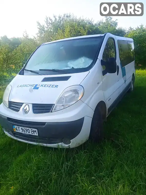 Мінівен Renault Trafic 2008 2 л. Ручна / Механіка обл. Івано-Франківська, Косів - Фото 1/6