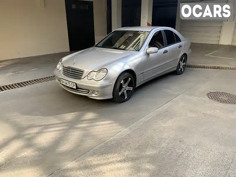 Седан Mercedes-Benz C-Class 2005 2.2 л. Ручная / Механика обл. Одесская, Одесса - Фото 1/21