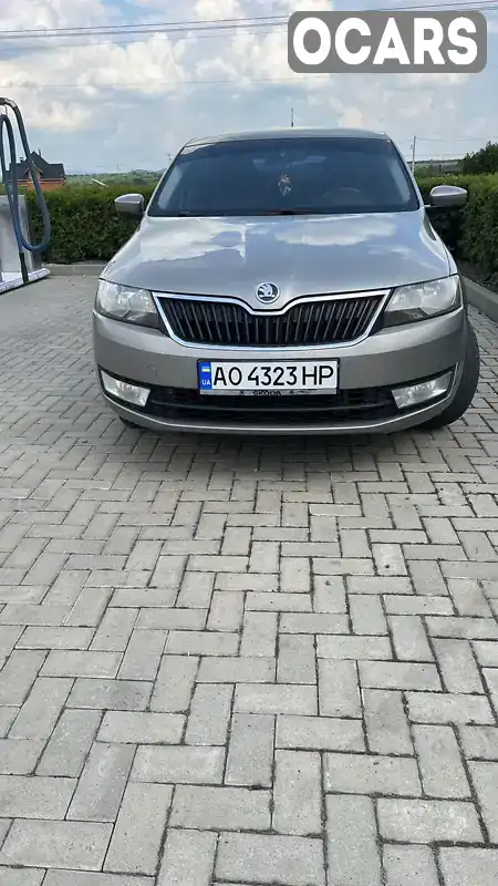 Лифтбек Skoda Rapid 2013 1.6 л. Ручная / Механика обл. Закарпатская, Тячев - Фото 1/15