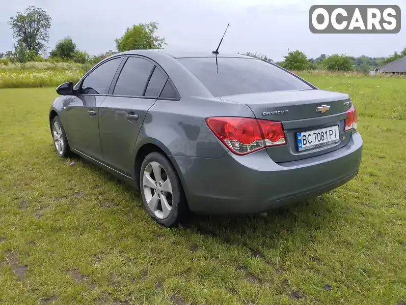 Седан Chevrolet Cruze 2009 1.6 л. Ручна / Механіка обл. Львівська, Львів - Фото 1/10