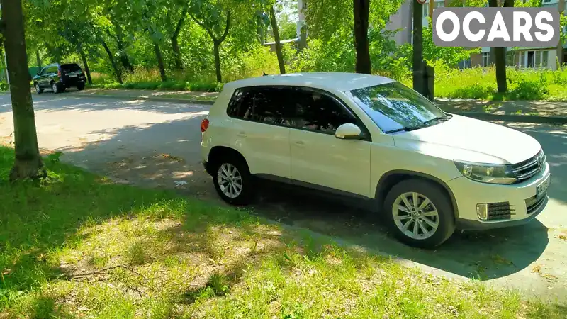 Позашляховик / Кросовер Volkswagen Tiguan 2017 2 л. Автомат обл. Київська, Київ - Фото 1/13