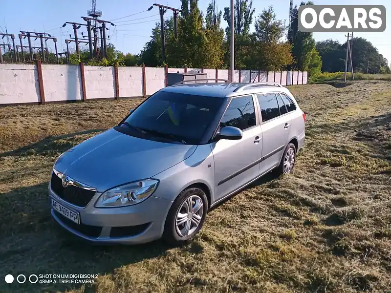 Универсал Skoda Fabia 2010 1.2 л. Ручная / Механика обл. Днепропетровская, Межевая - Фото 1/11