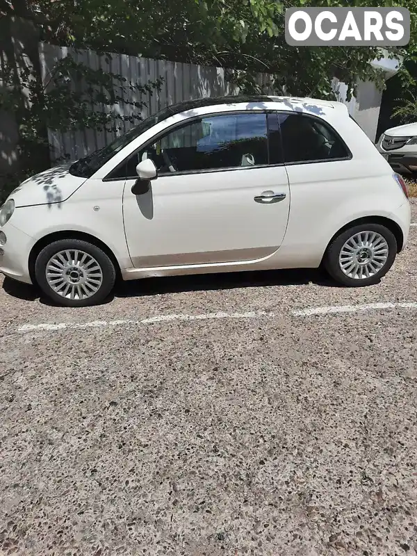 Хетчбек Fiat 500 2010 1.2 л. Ручна / Механіка обл. Одеська, Одеса - Фото 1/9