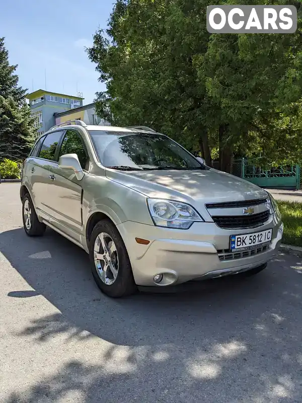 Внедорожник / Кроссовер Chevrolet Captiva 2013 2.4 л. Автомат обл. Ровенская, Ровно - Фото 1/21