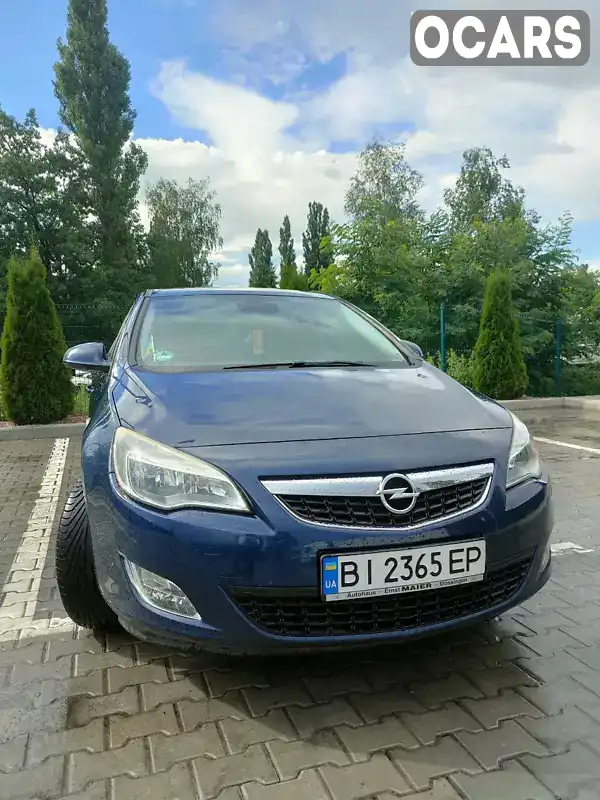 Хетчбек Opel Astra 2011 1.4 л. Ручна / Механіка обл. Полтавська, Кременчук - Фото 1/13