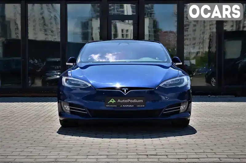 Лифтбек Tesla Model S 2017 null_content л. Автомат обл. Киевская, Киев - Фото 1/21