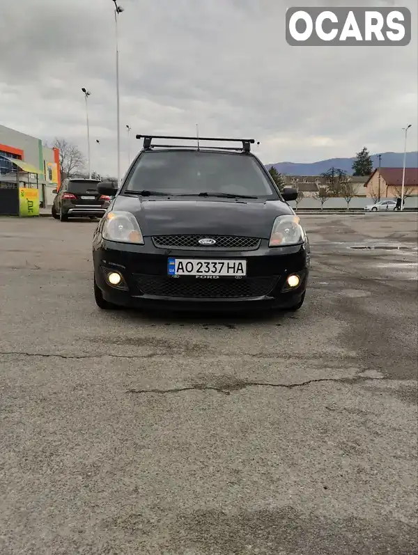 Хетчбек Ford Fiesta 2007 1.3 л. Ручна / Механіка обл. Закарпатська, Свалява - Фото 1/21