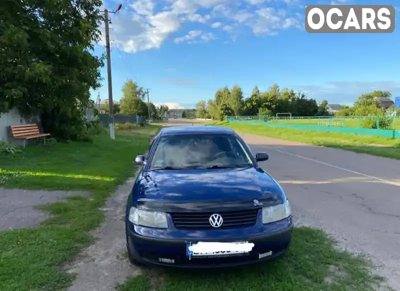 Седан Volkswagen Passat 1998 1.6 л. Ручная / Механика обл. Киевская, Киев - Фото 1/7
