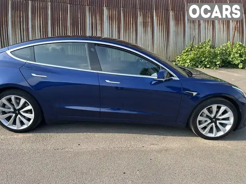 Седан Tesla Model 3 2019 null_content л. Автомат обл. Киевская, Киев - Фото 1/21