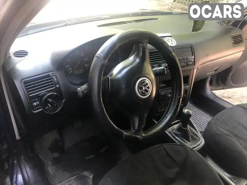 Седан Volkswagen Bora 2000 1.6 л. Ручная / Механика обл. Львовская, Броды - Фото 1/10