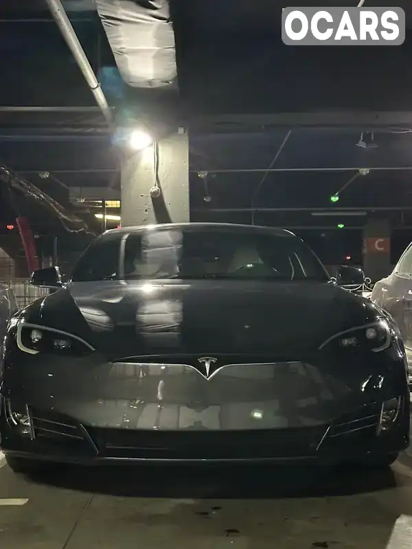 Ліфтбек Tesla Model S 2019 null_content л. обл. Київська, Київ - Фото 1/20