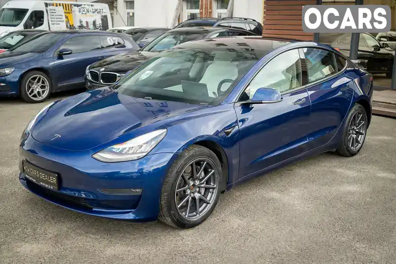 Седан Tesla Model 3 2018 null_content л. Автомат обл. Київська, Київ - Фото 1/21