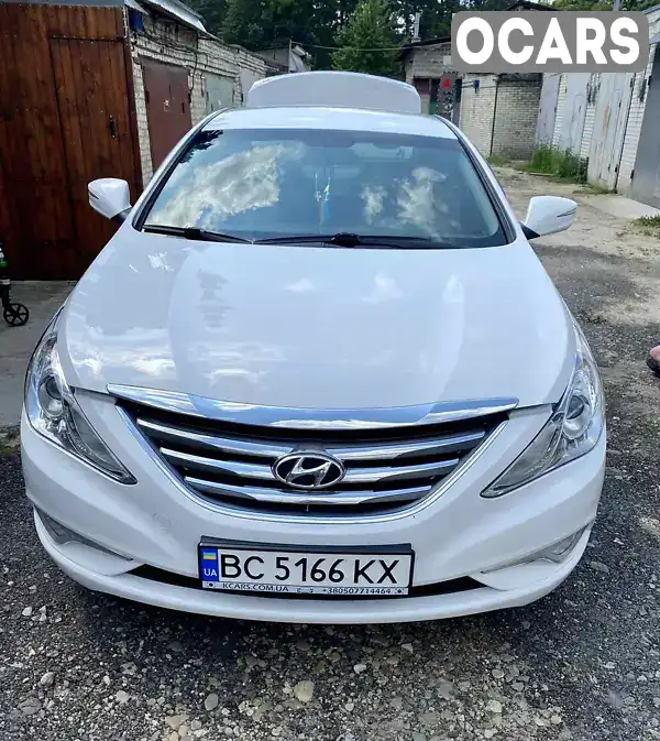 Седан Hyundai Sonata 2013 2 л. Автомат обл. Львовская, Новояворовск - Фото 1/21