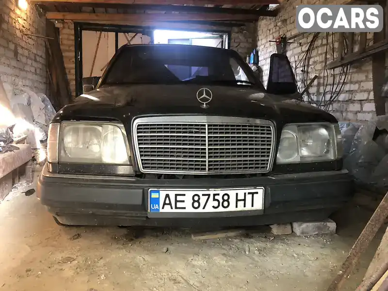 Седан Mercedes-Benz E-Class 1994 2 л. Ручная / Механика обл. Днепропетровская, Кривой Рог - Фото 1/13