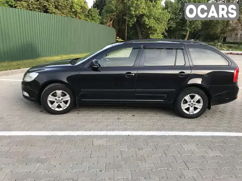 Универсал Skoda Octavia 2012 1.6 л. Ручная / Механика обл. Тернопольская, Бережаны - Фото 1/21