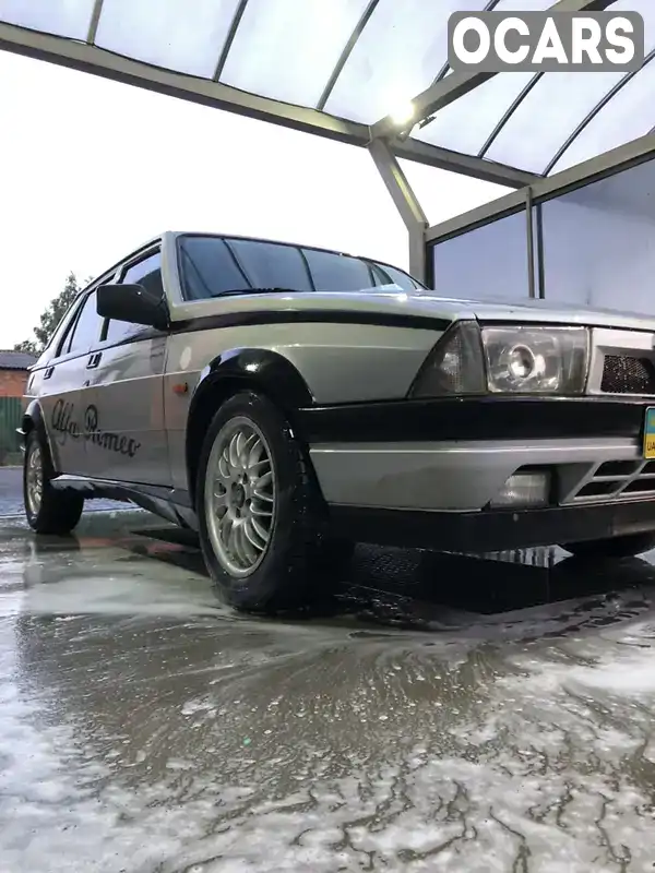 Седан Alfa Romeo 75 1991 1.8 л. Ручная / Механика обл. Житомирская, Коростышев - Фото 1/21