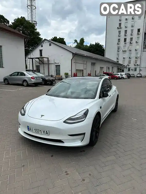 Седан Tesla Model 3 2019 null_content л. Автомат обл. Киевская, Киев - Фото 1/21