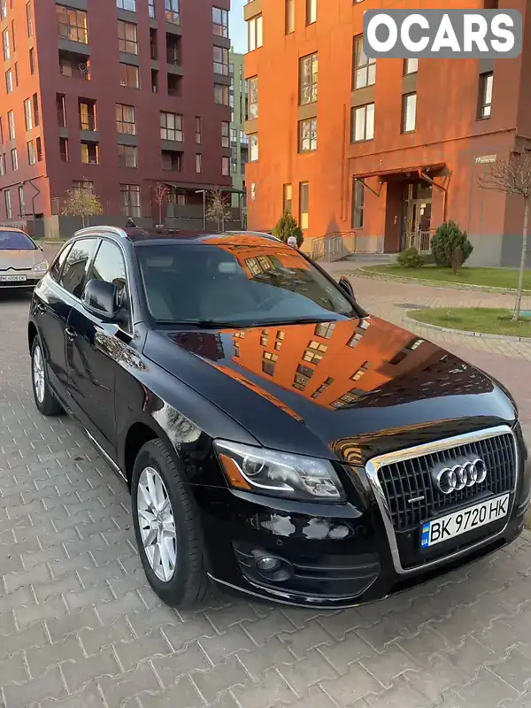 Позашляховик / Кросовер Audi Q5 2011 2 л. Автомат обл. Рівненська, Рівне - Фото 1/5