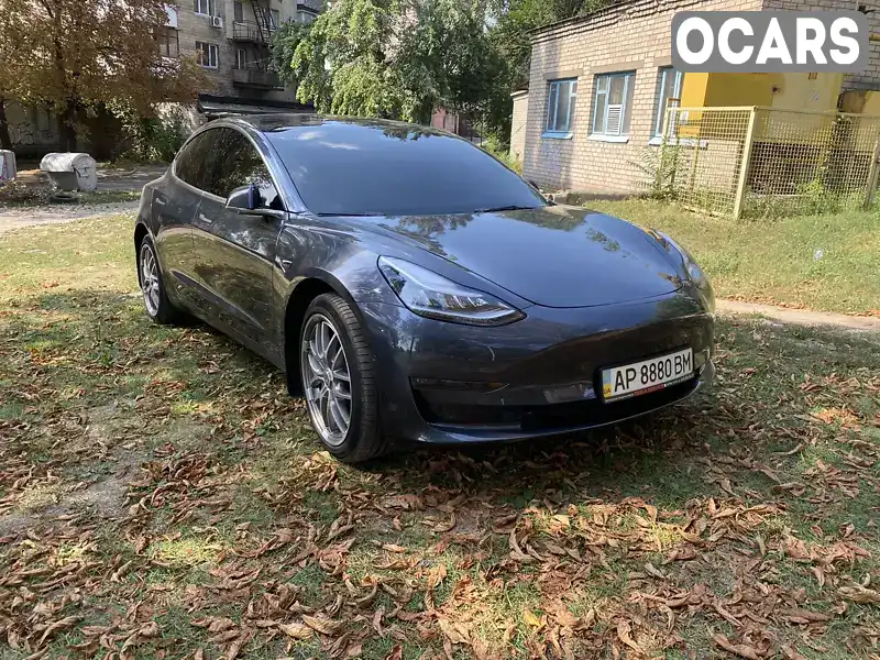 Седан Tesla Model 3 2019 null_content л. обл. Запорожская, Запорожье - Фото 1/21