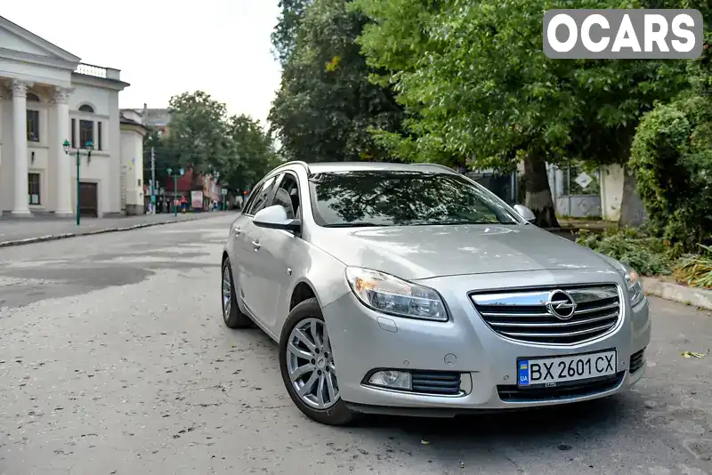 Универсал Opel Insignia 2011 1.96 л. Ручная / Механика обл. Хмельницкая, Каменец-Подольский - Фото 1/10