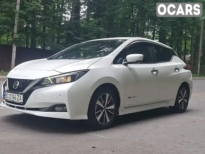 Хэтчбек Nissan Leaf 2018 null_content л. Автомат обл. Львовская, Львов - Фото 1/8