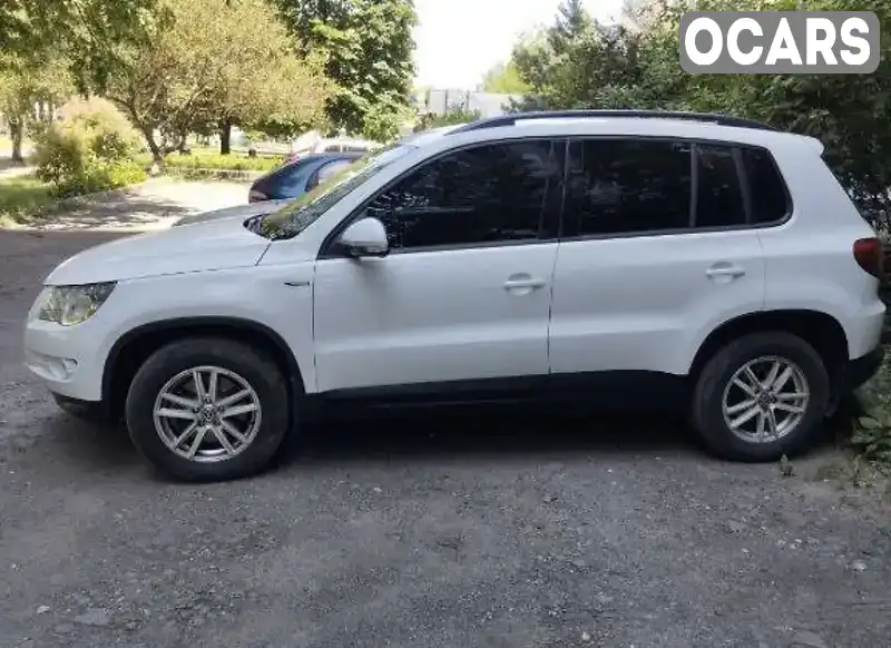 Позашляховик / Кросовер Volkswagen Tiguan 2008 1.97 л. Ручна / Механіка обл. Дніпропетровська, Кривий Ріг - Фото 1/5