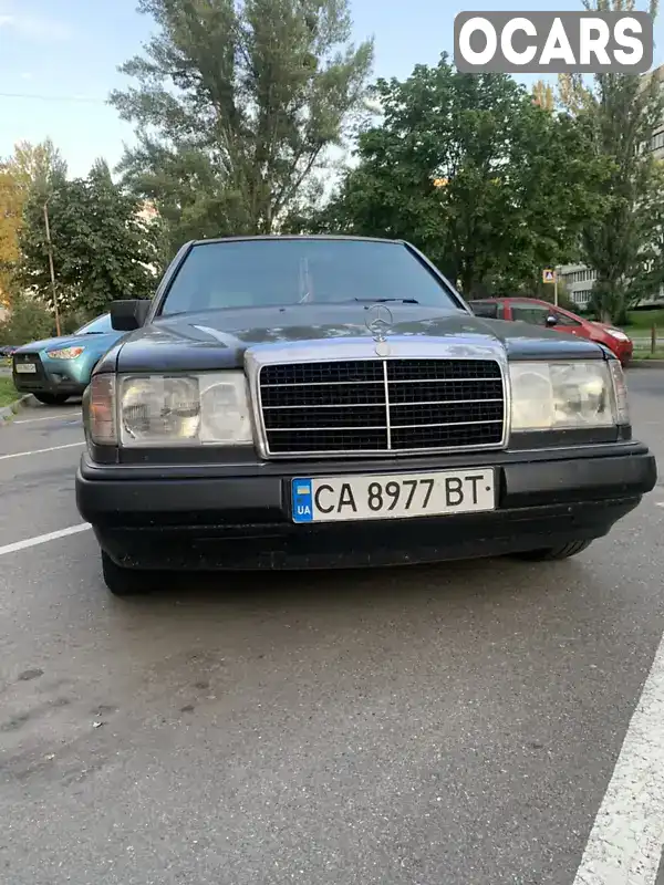 Седан Mercedes-Benz E-Class 1992 2 л. Ручна / Механіка обл. Київська, Вишгород - Фото 1/11