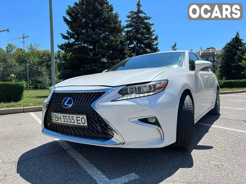 Седан Lexus ES 2015 2.49 л. Варіатор обл. Одеська, Одеса - Фото 1/10