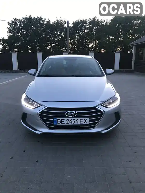 Седан Hyundai Elantra 2017 2 л. Типтроник обл. Николаевская, Вознесенск - Фото 1/14