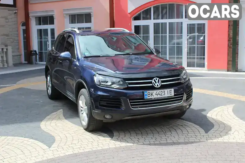 Позашляховик / Кросовер Volkswagen Touareg 2010 4.13 л. Автомат обл. Рівненська, Рівне - Фото 1/13