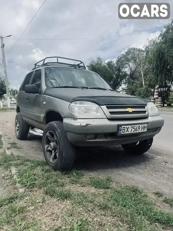 Позашляховик / Кросовер Chevrolet Niva 2008 1.69 л. Ручна / Механіка обл. Хмельницька, Хмельницький - Фото 1/5