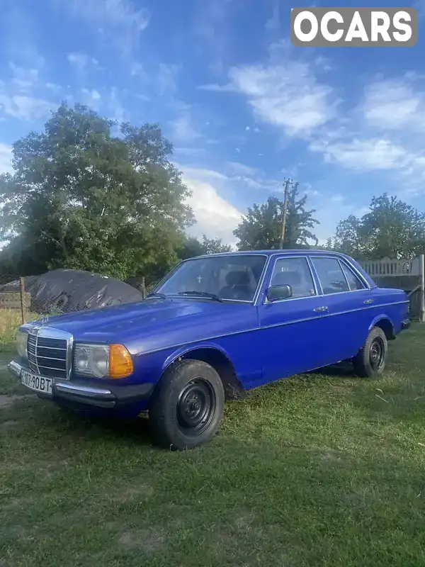 Седан Mercedes-Benz E-Class 1981 2.4 л. Ручна / Механіка обл. Вінницька, Хмільник - Фото 1/14