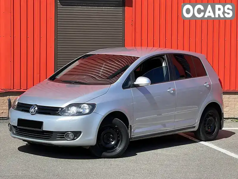 Хэтчбек Volkswagen Golf Plus 2011 1.6 л. Ручная / Механика обл. Одесская, Одесса - Фото 1/21