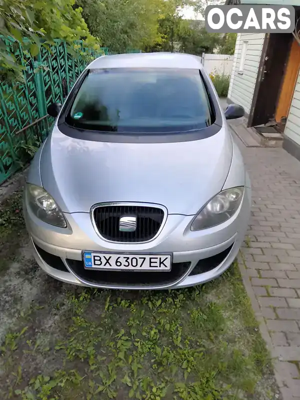 Хэтчбек SEAT Toledo 2005 1.6 л. Ручная / Механика обл. Хмельницкая, Шепетовка - Фото 1/15