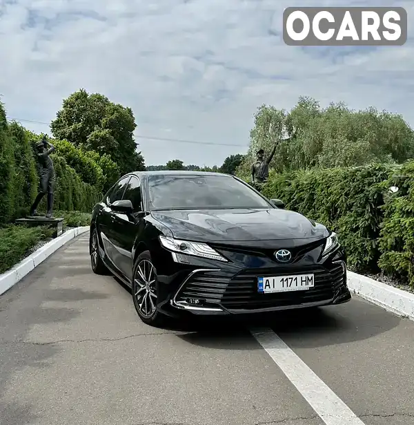 Седан Toyota Camry 2022 2.5 л. Автомат обл. Киевская, Киев - Фото 1/15