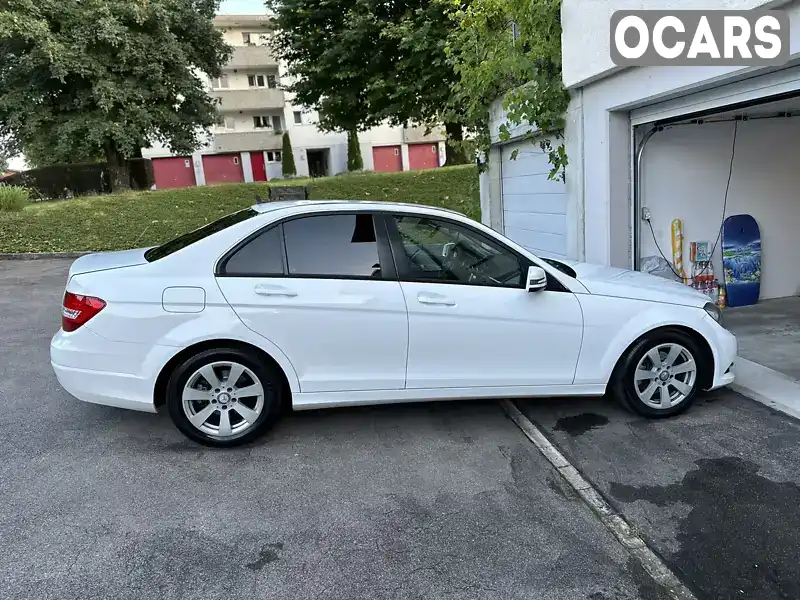 Седан Mercedes-Benz C-Class 2013 1.6 л. Автомат обл. Київська, Київ - Фото 1/21