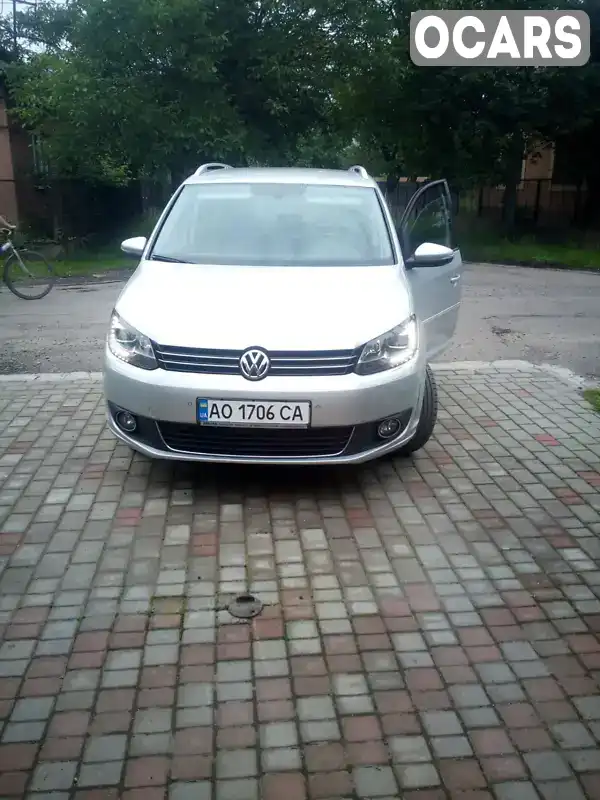 Мікровен Volkswagen Touran 2013 1.97 л. Автомат обл. Закарпатська, Виноградів - Фото 1/4