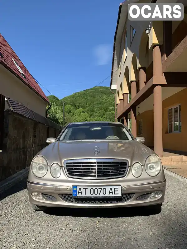 Седан Mercedes-Benz E-Class 2003 2.2 л. Ручная / Механика обл. Закарпатская, Тячев - Фото 1/6