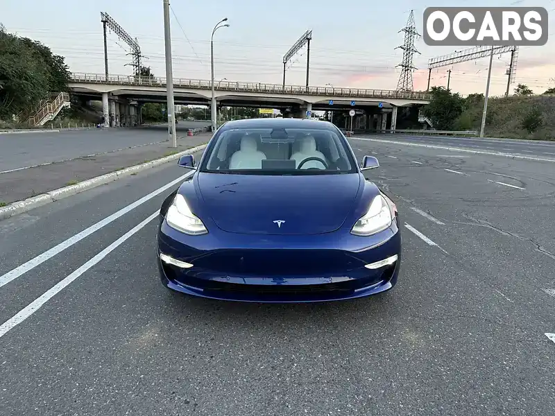 Седан Tesla Model 3 2019 null_content л. обл. Одеська, Одеса - Фото 1/16