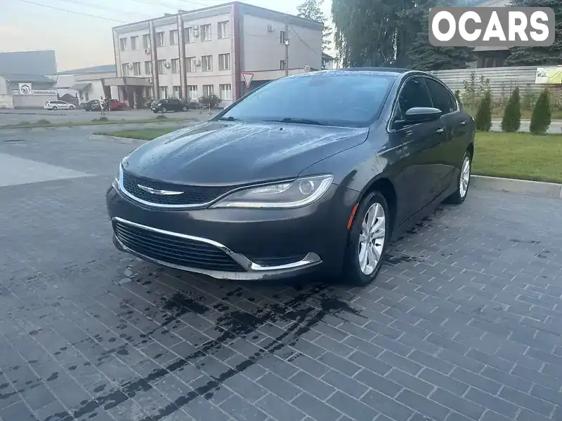 Седан Chrysler 200 2016 2.4 л. Автомат обл. Рівненська, Рівне - Фото 1/21