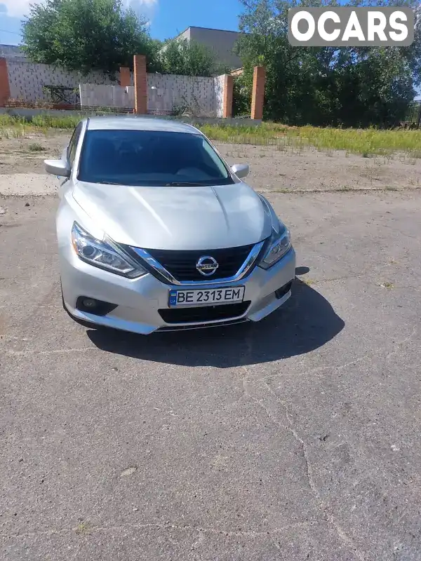 Седан Nissan Altima 2017 2.49 л. Варіатор обл. Миколаївська, Миколаїв - Фото 1/21