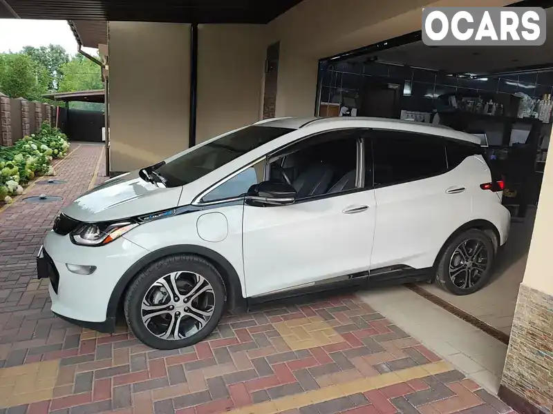 Хэтчбек Chevrolet Bolt EV 2017 null_content л. Автомат обл. Киевская, Киев - Фото 1/21