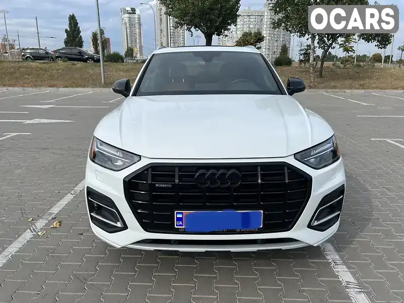 Позашляховик / Кросовер Audi Q5 2021 2 л. Автомат обл. Київська, Київ - Фото 1/20